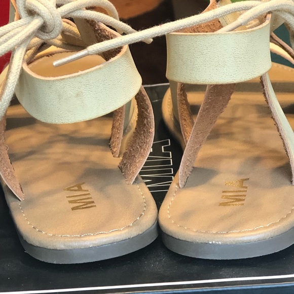 Mia Gladiator Sandals 9.5 - Picture 4 of 7